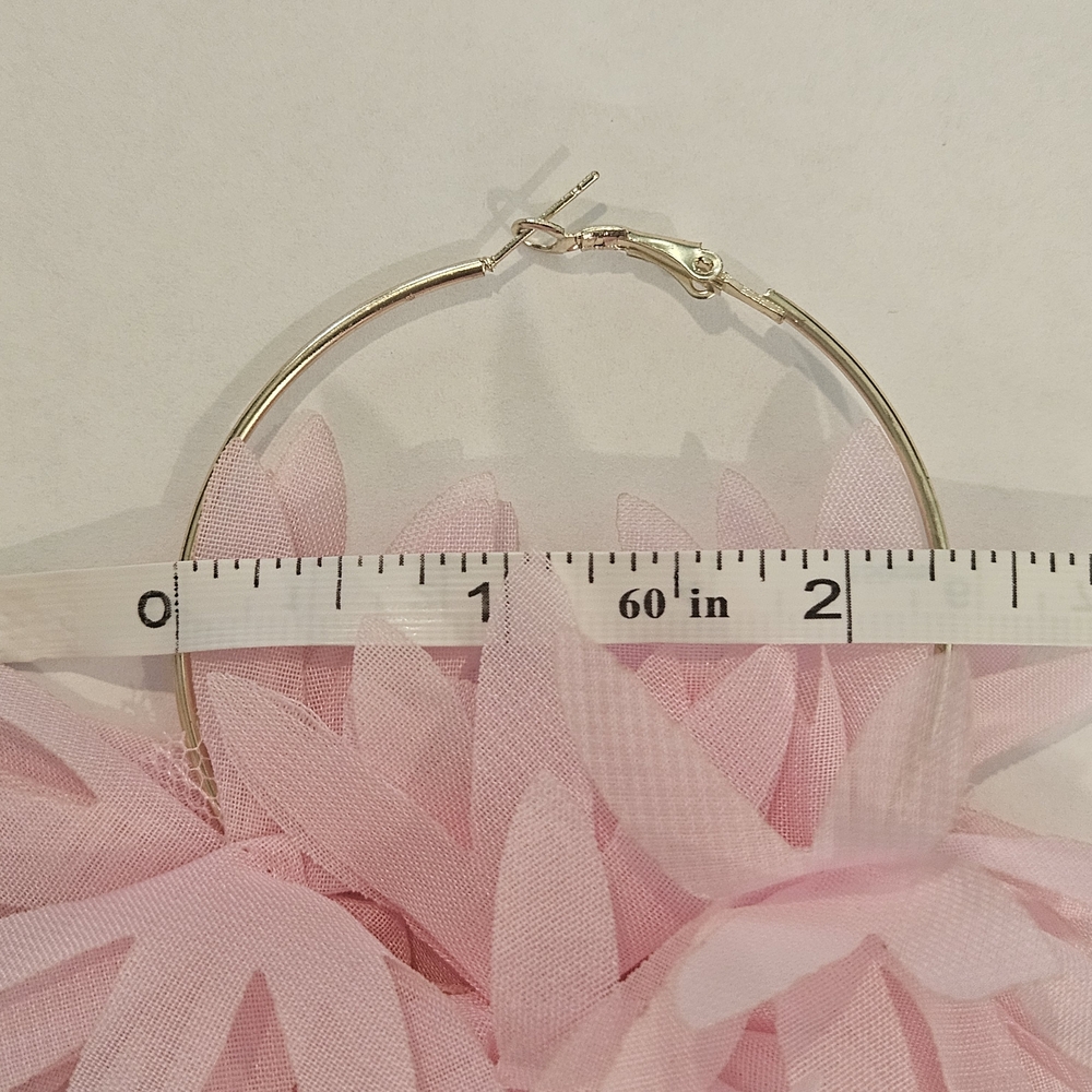 NEW Pink Gold Floral Hoop Earrings Preppy Avant Garde Coquette Girl Girlhoodcore - Picture 6 of 6
